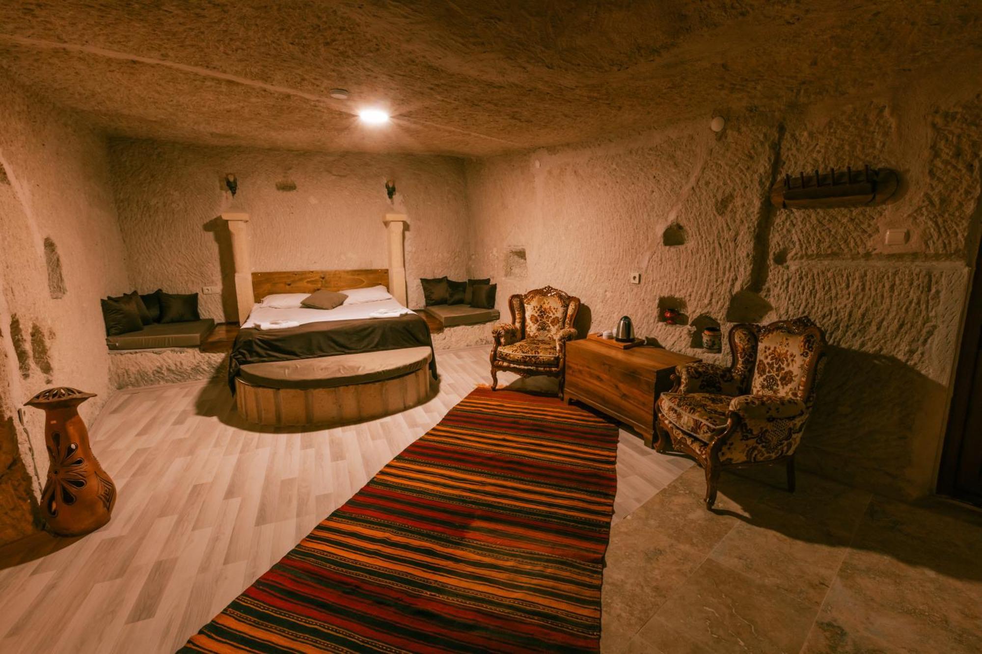 Mia Cappadocia Cave Hotel Goreme Exterior photo