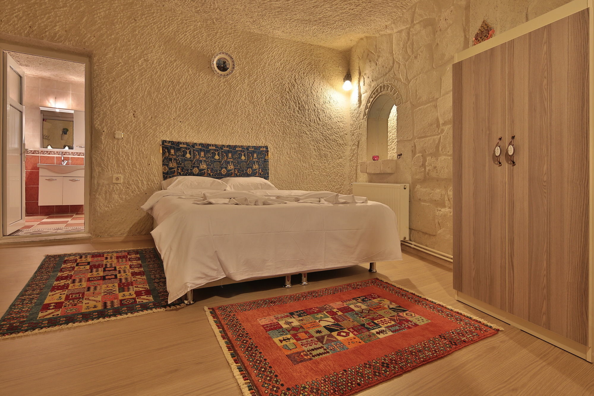 Mia Cappadocia Cave Hotel Goreme Exterior photo